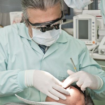 Tko ima novca, liječit će se kod privatnika